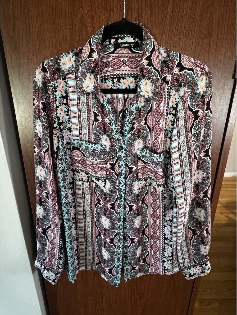 Relativity Womens Medium Est Paisley Floral Button Front Long Sleeve Blouse
